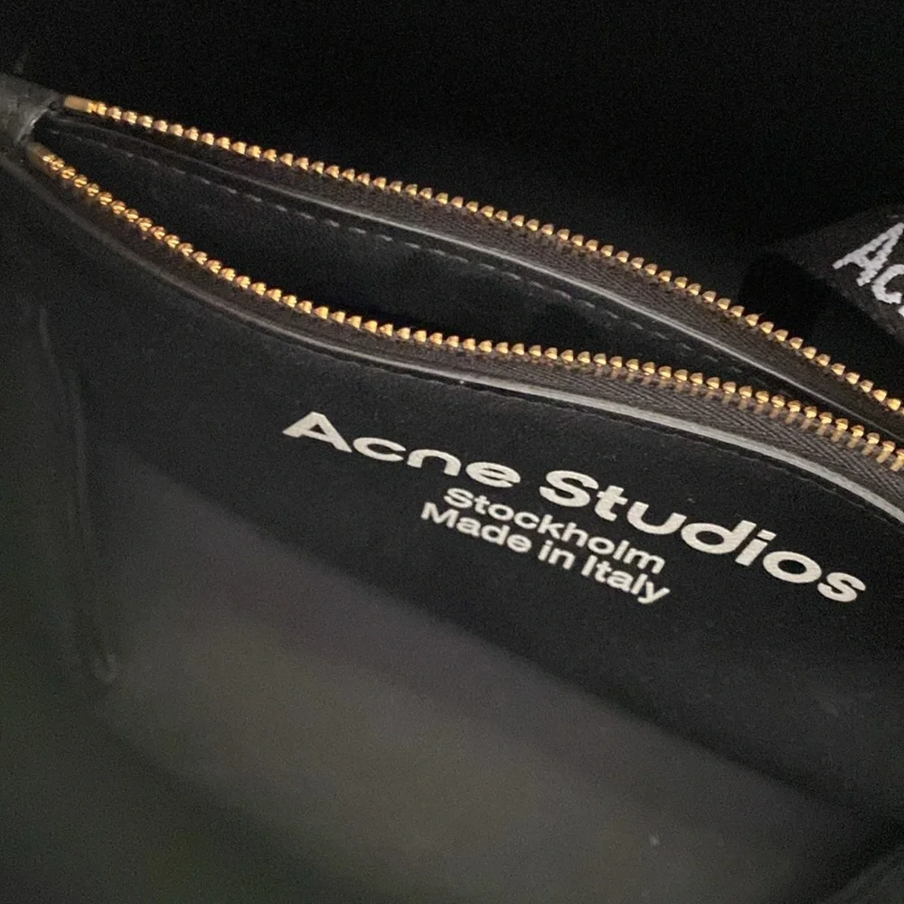 ACNE STUDIOS Musubi Mini leather shoulder bag - Picture 13 of 15